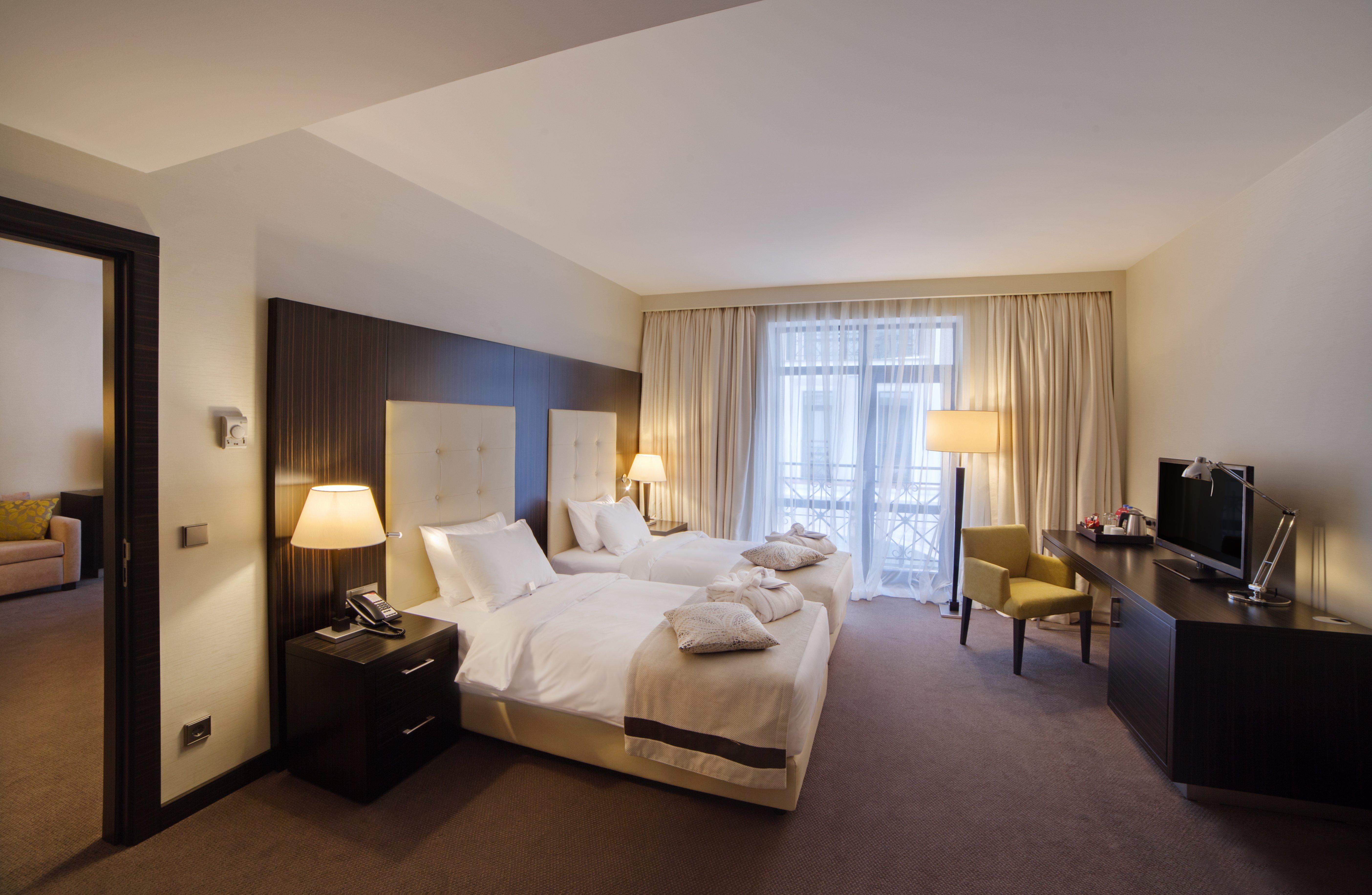 Crowne Plaza - Borjomi By Ihg Exterior foto A room at the hotel